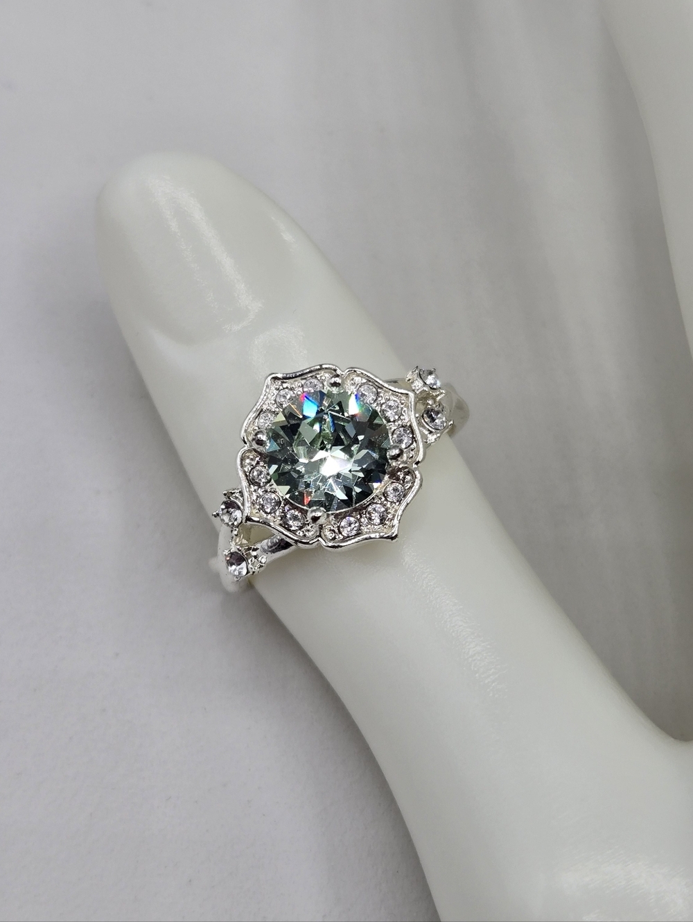 Swarovski Silver Ring with Teal Center Crystal and Clear Halo - Picture 5 of 6